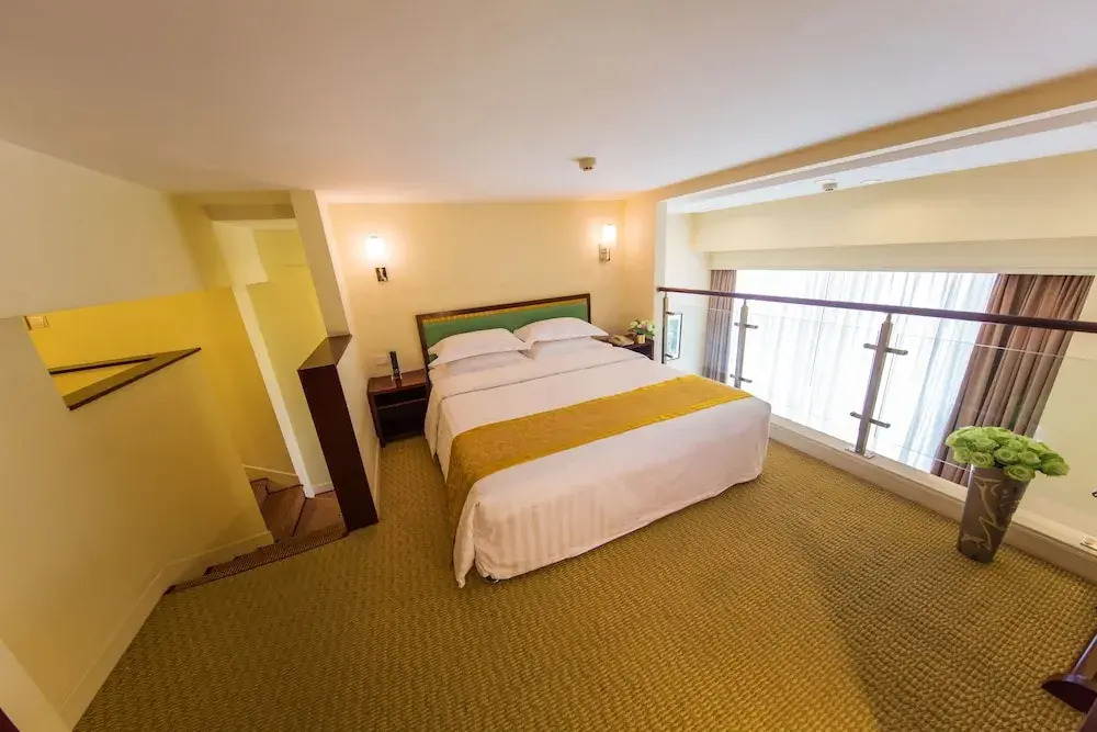 Yantai Meiya International ApartHotel