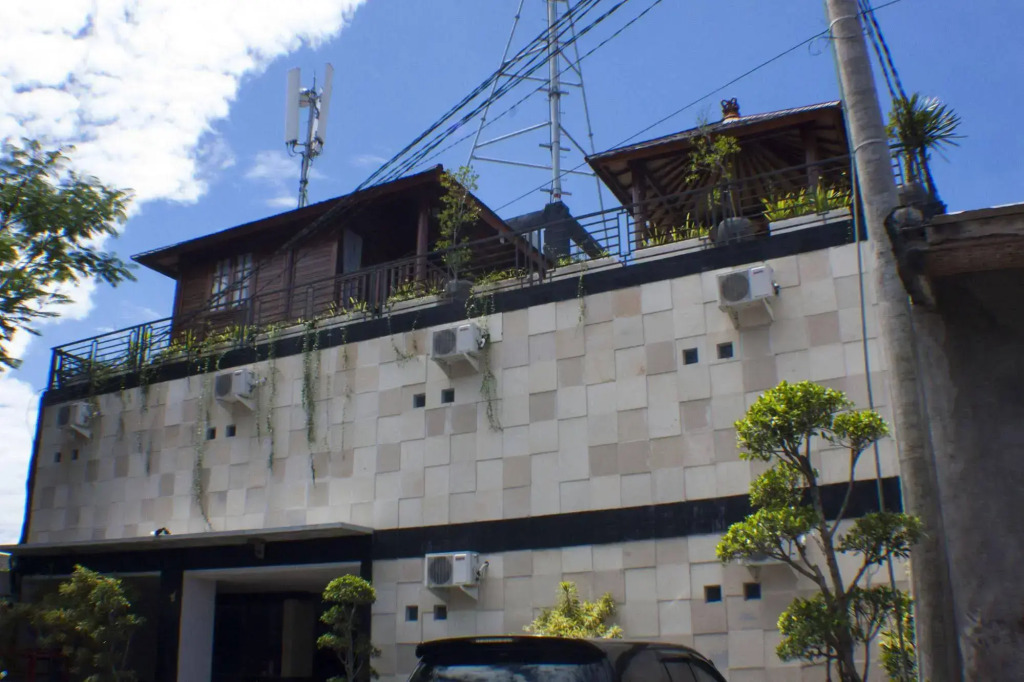 Mansu Hotel and Restaurant