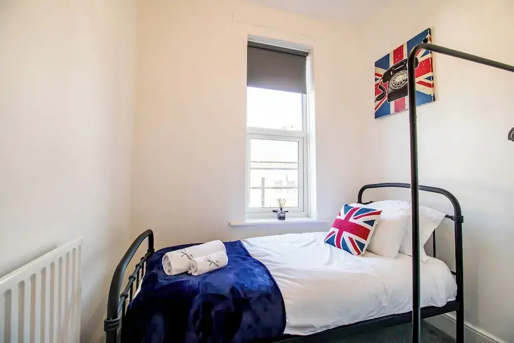 Stylish 3-bed Flat in South Shields