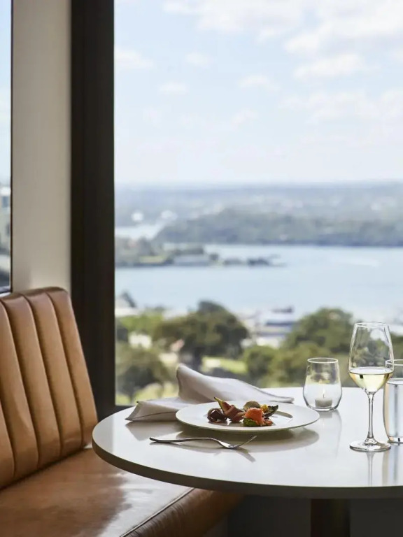 Four Seasons Hotel Sydney