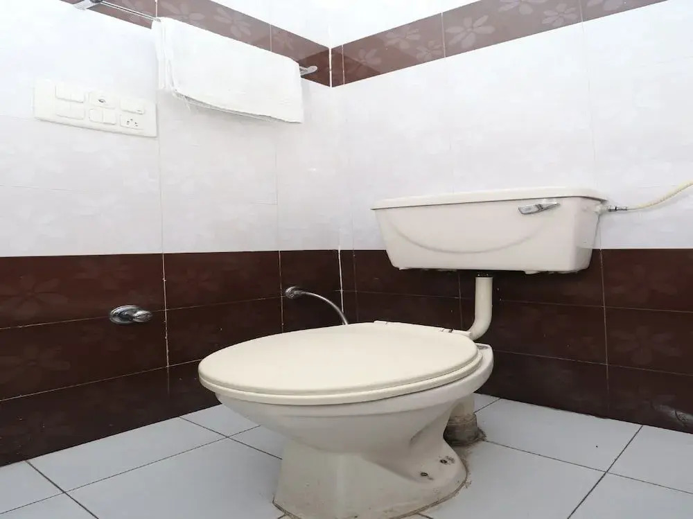 Oyo 36237 Hotel Maruti Inn