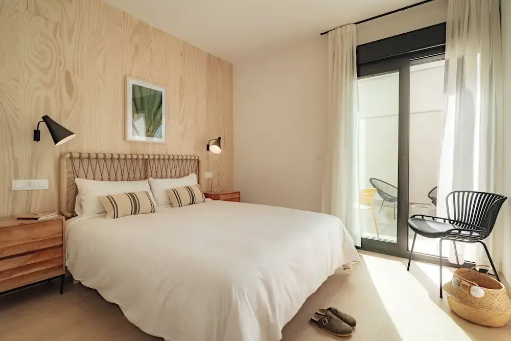Los Olivos Apartments by Olala Homes
