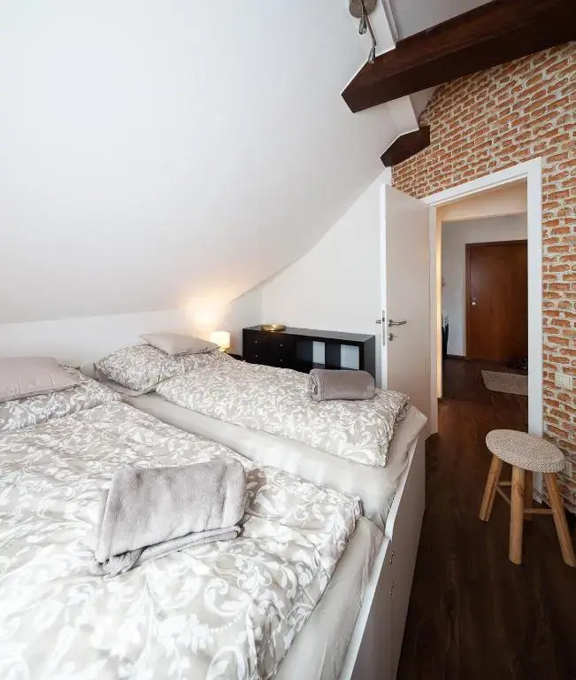 Silver Willow Luxury Apartment