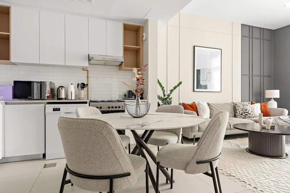 Silkhaus New 1bdr Minutes Walk to Reem Beach