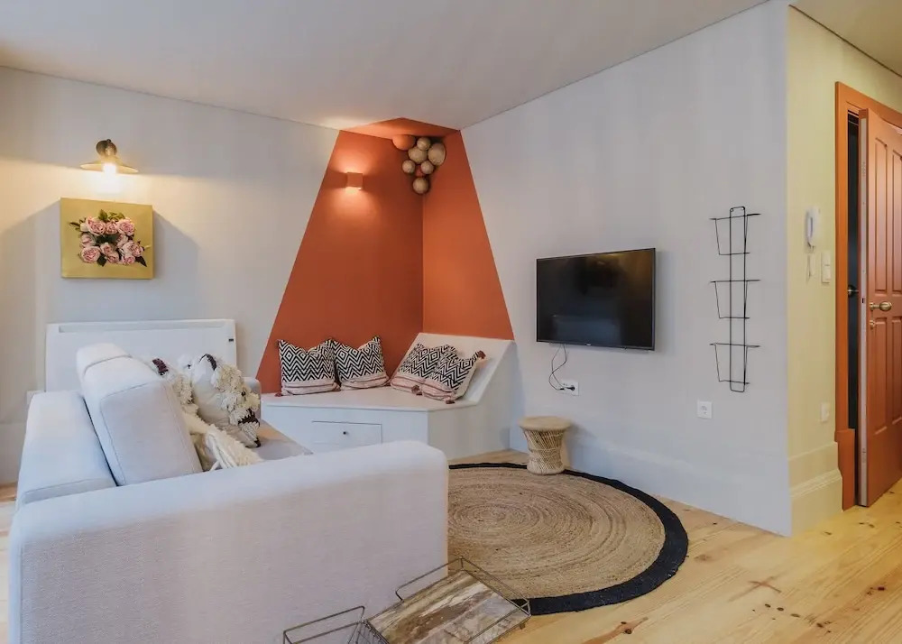 Boutique Rentals Flores Exclusive Charm