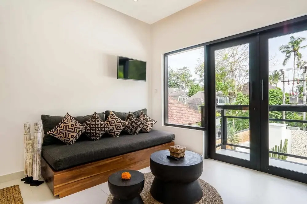 Villa Laut - 4BR Luxury Villa within Walking Distance to Seseh Beach