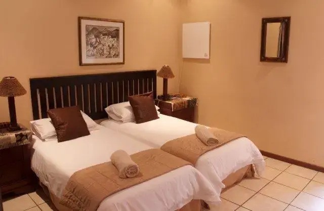 Cango Accommodation Units