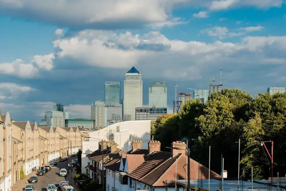 2 Bedroom Flat near Canary Wharf Sleeps 4