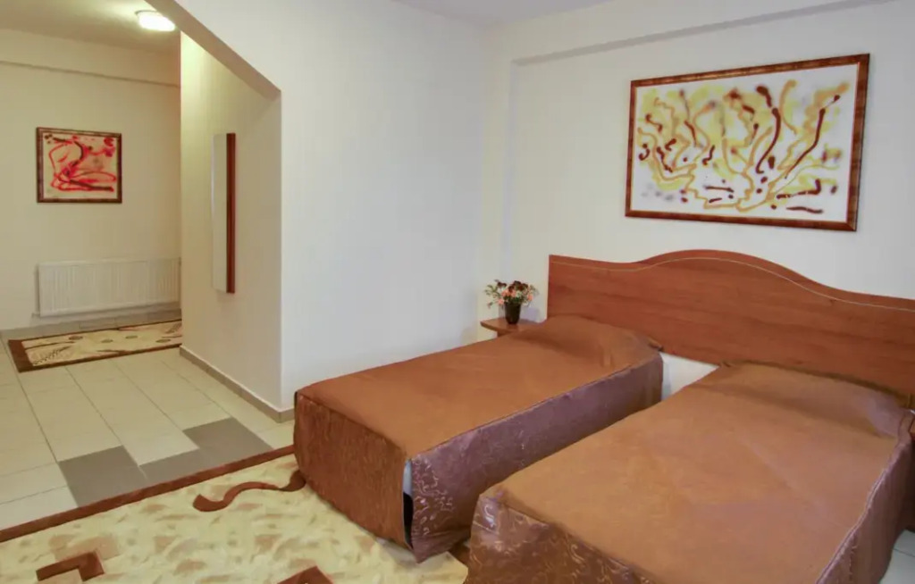 Hotel Tranzzit