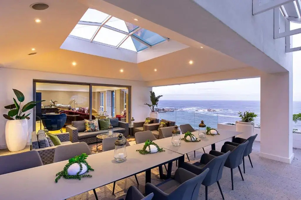 Clifton YOLO Spaces - Clifton Mansion Villa