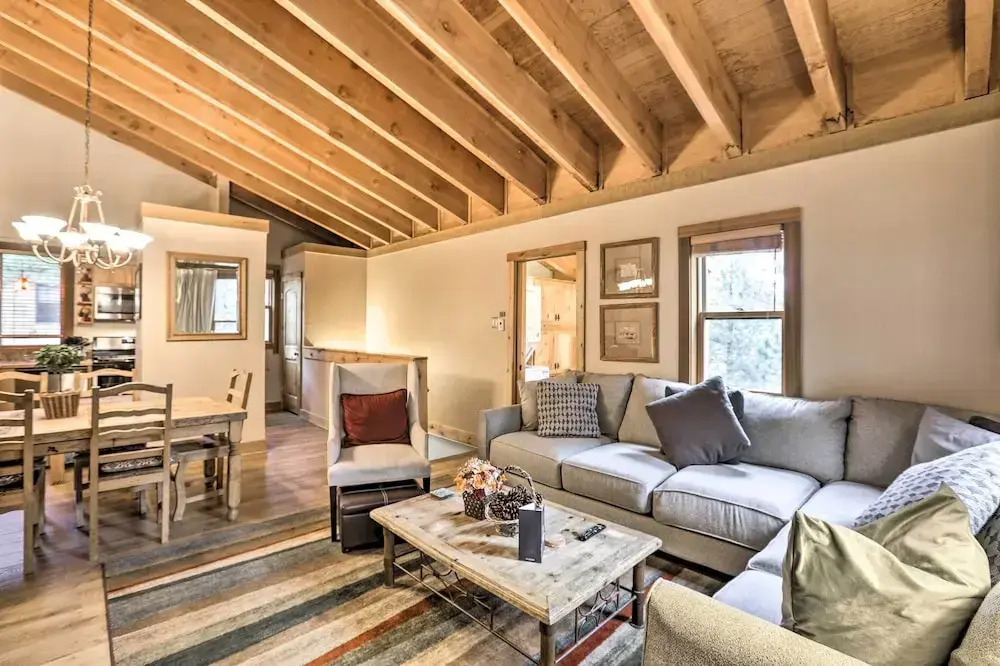 1 Mi to Northstar California: Truckee Townhome!