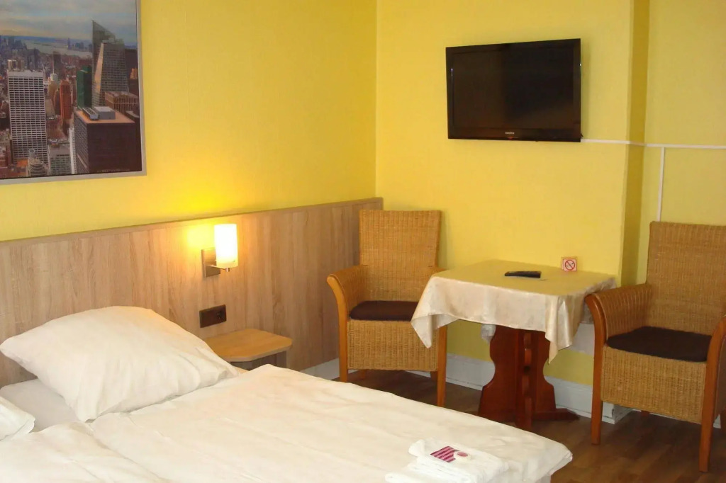 Hotel Kieler Hof - Hamburg Central Station