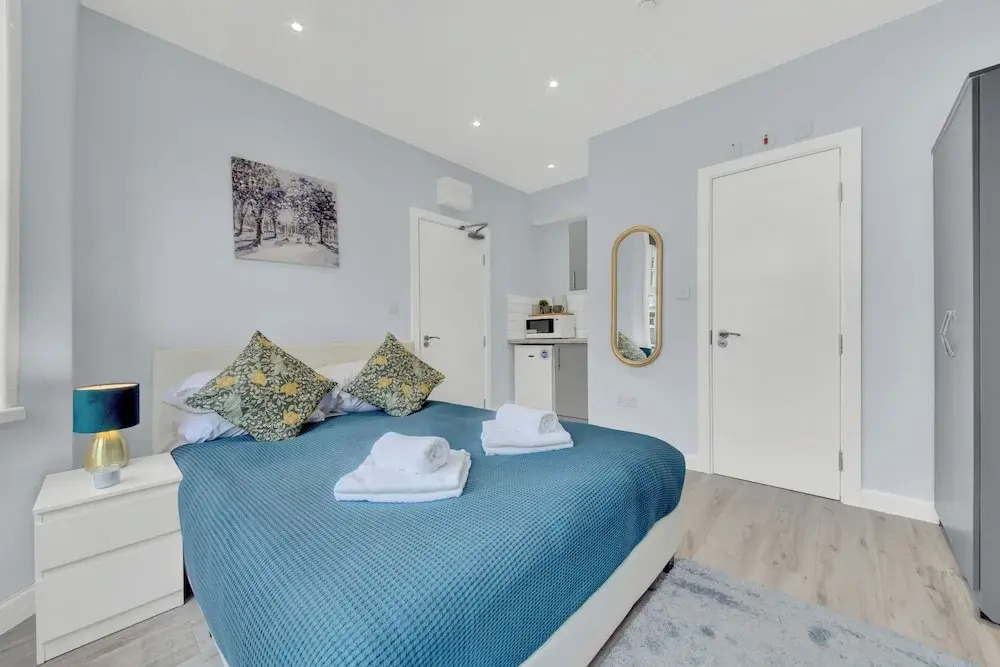 Cozy Serviced Ensuite In West Drayton London TW7