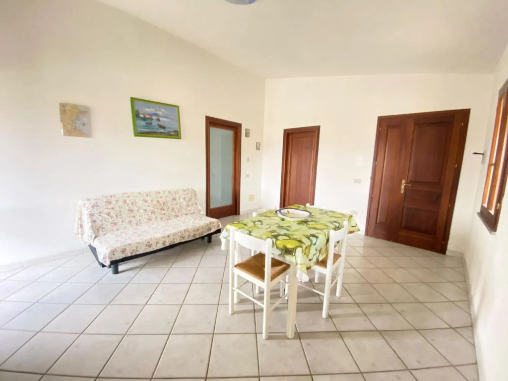 Appartamento al piano primo in zona centrale-Trentino 14