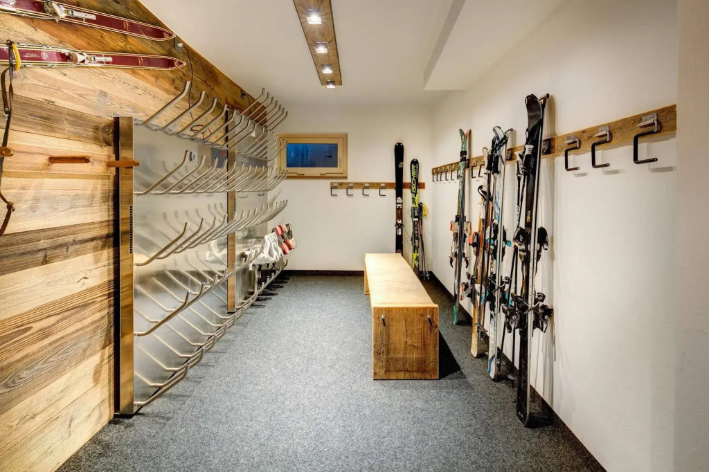 Chalet Abacus