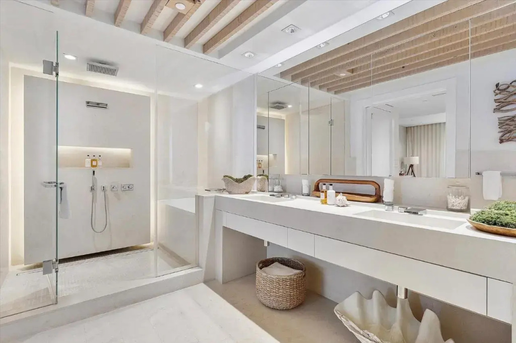 Ocean View Private Residence - 1007