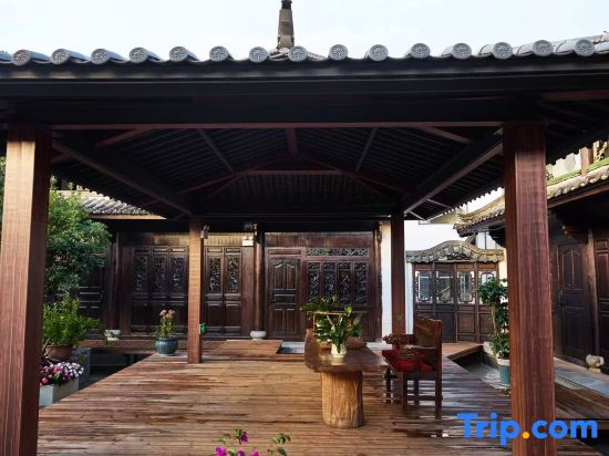 Qiufengge Homestay