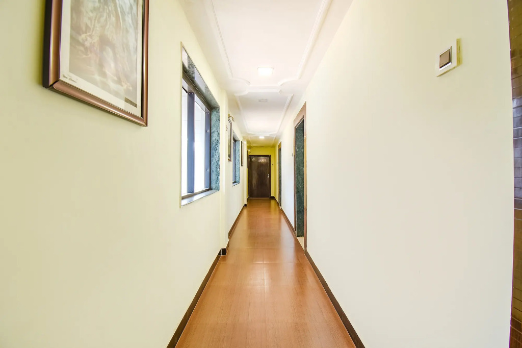 FabHotel Hillview Furnished Stays