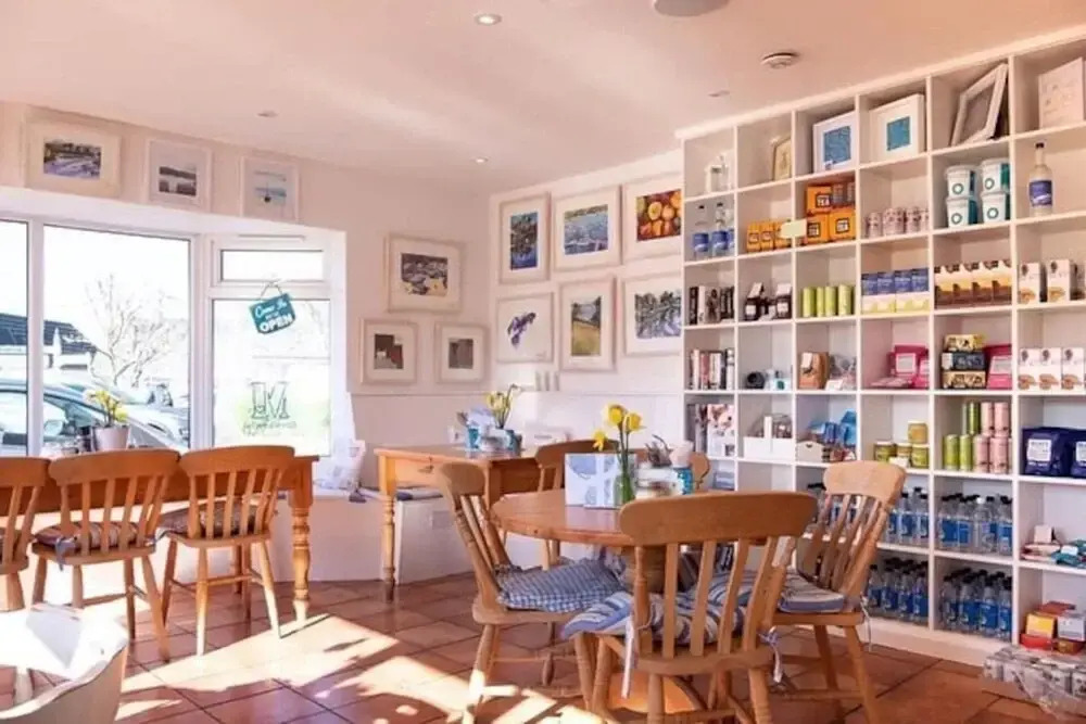 Muggles End, Falmouth, a Short Walk From the Beach
