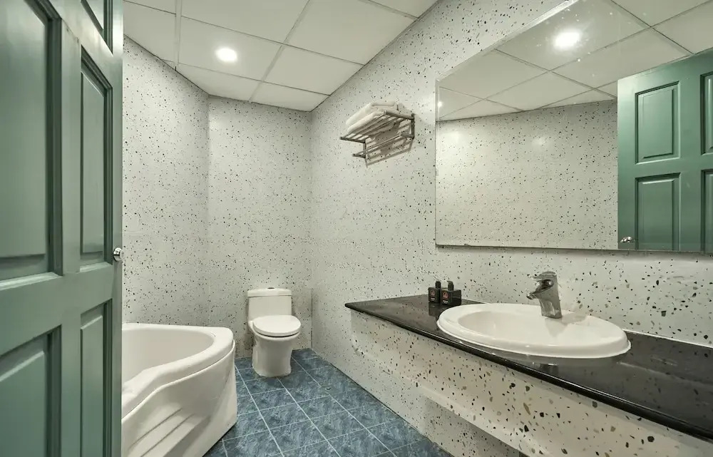 The Passion Lux Airport Hotel Apartment
