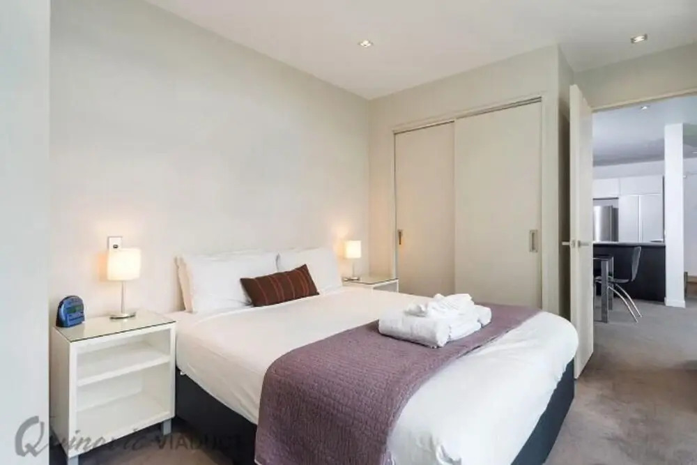 QV Lighter Quay One Bedroom Apt - 292