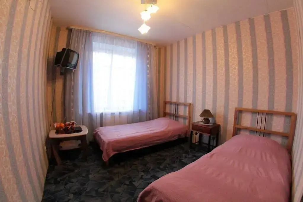 Отель Lhouse