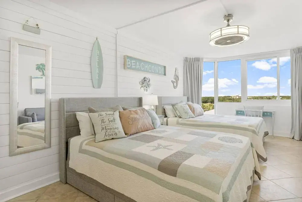 Beach Front Ocean View Condo - Top of the Gulf 804