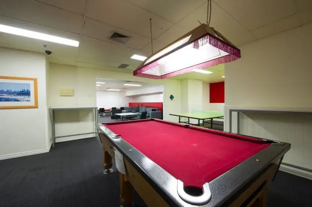 Holistay at Melbourne Central Apartment