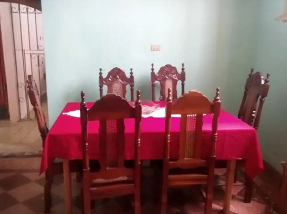 Hostal Manzzanares