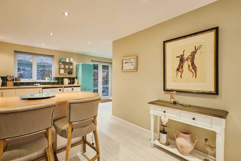 Host and Stay 36 Hardy Meadows