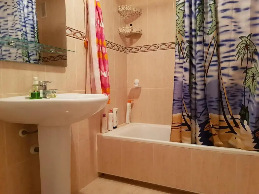 Apartamentos Apolo12 (1-1º-B)