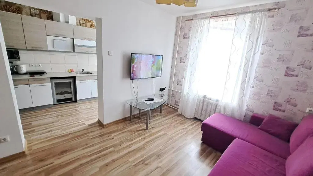 Sakņu 16/18