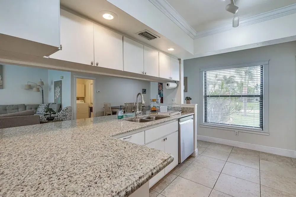 5 Mi to Downtown: Cape Coral Retreat w/ Lanai!