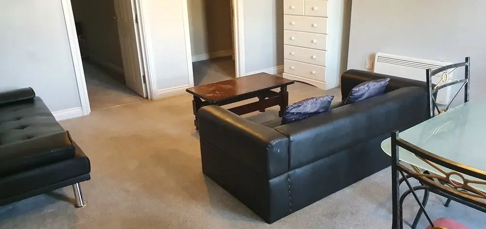 Quiet 2 Bedroom Apartment