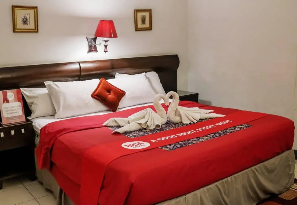 Rumah Asri Bed And Breakfast