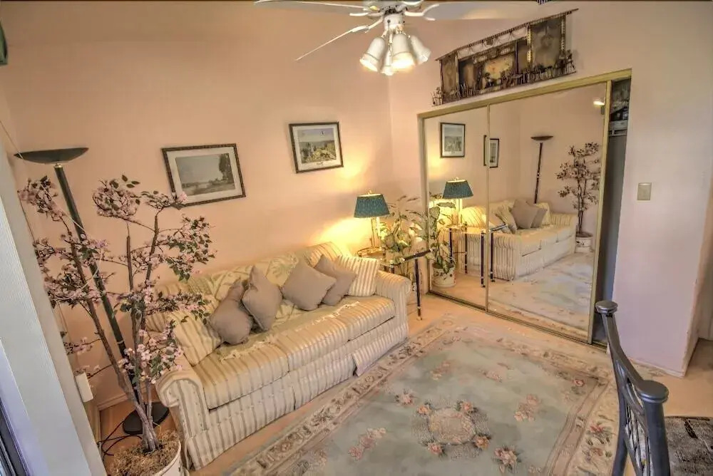 The Campeche Town House 2 Bedroom Townhouse by RedAwning