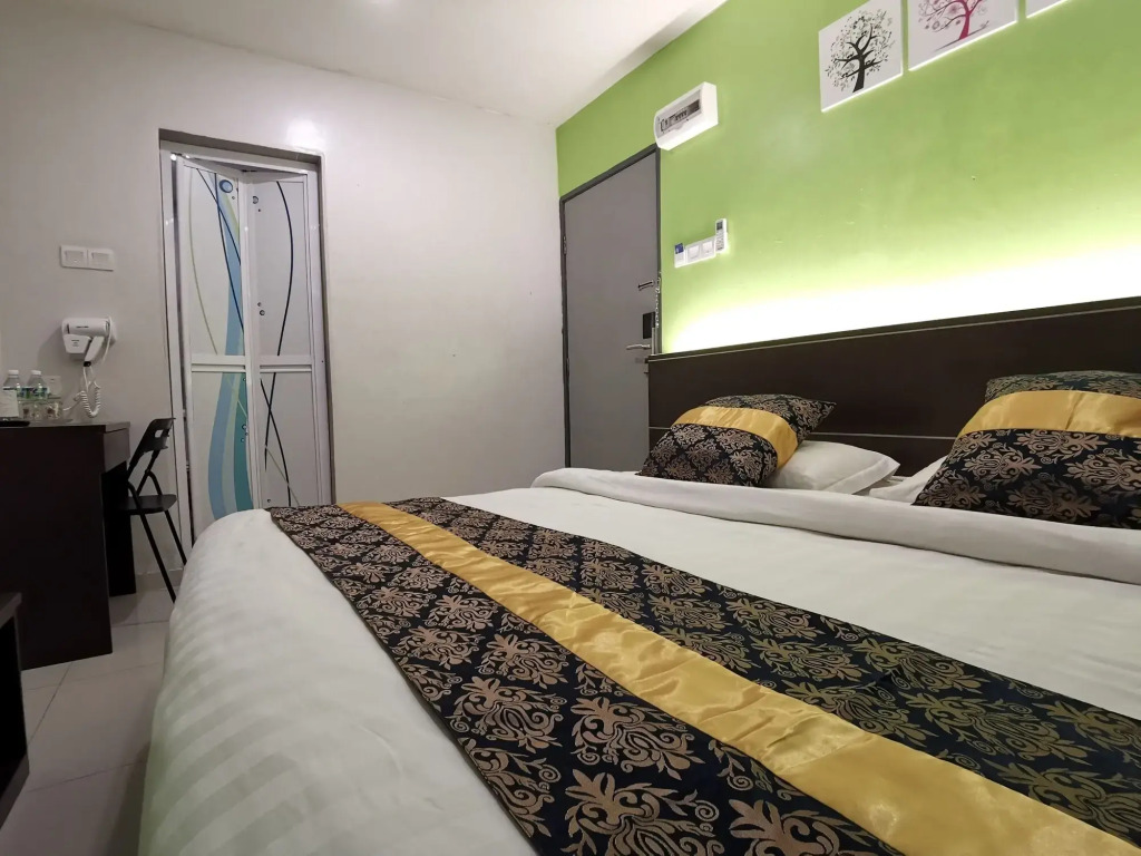 Star Bay Hotel