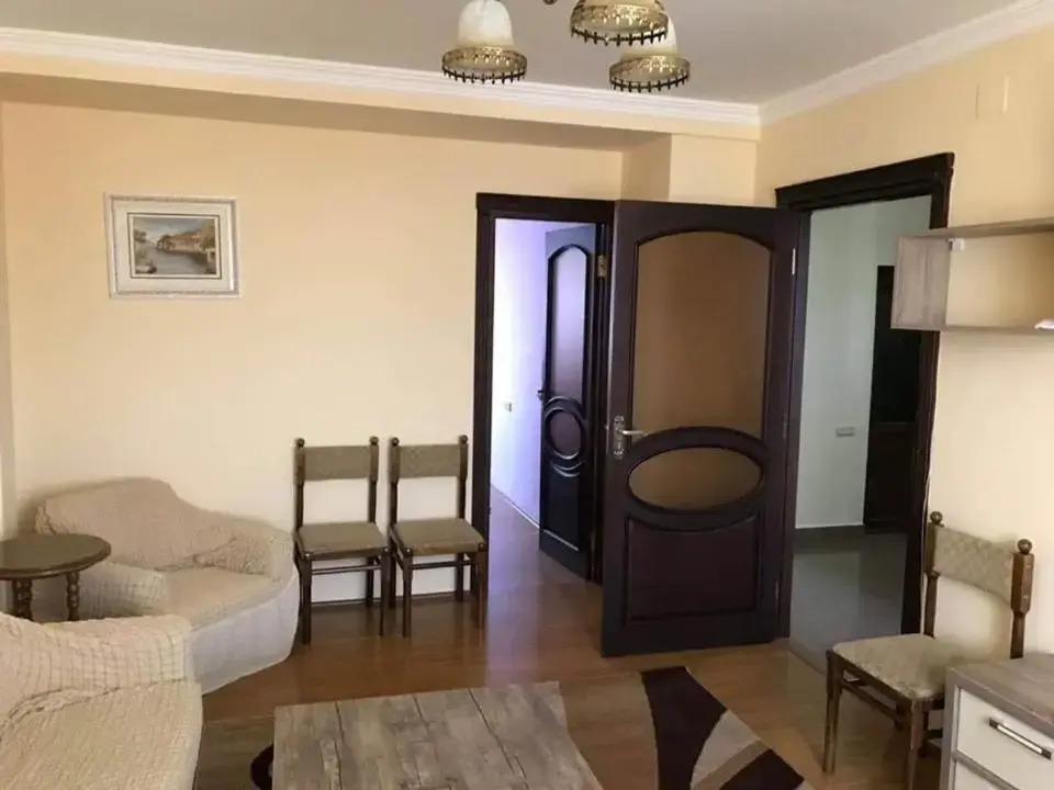 1 Room First Line !