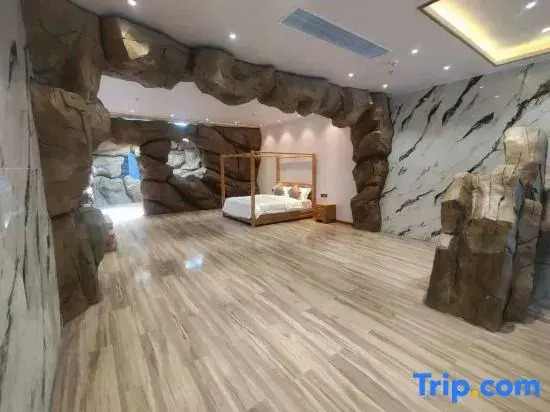 Celestine Hotel