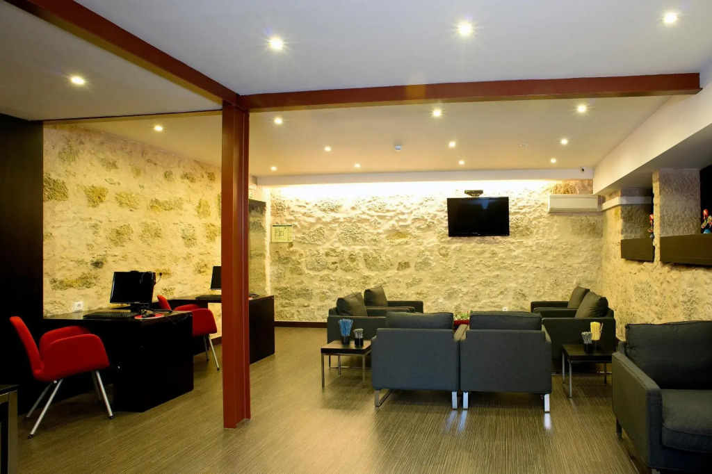 Riversuites