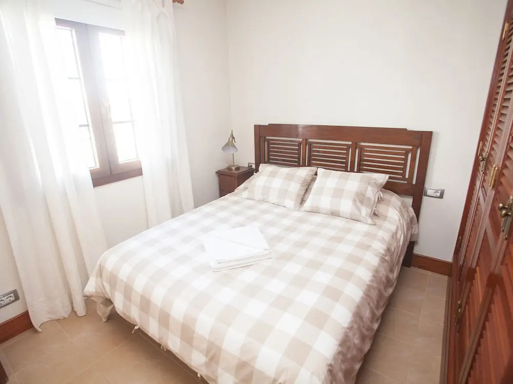 Nice and Cozy Holiday Home With Private Pool and Amazing sea View