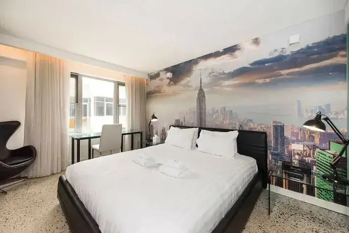 The Nest - New York Style Space in Northbridge + Roof Terrace
