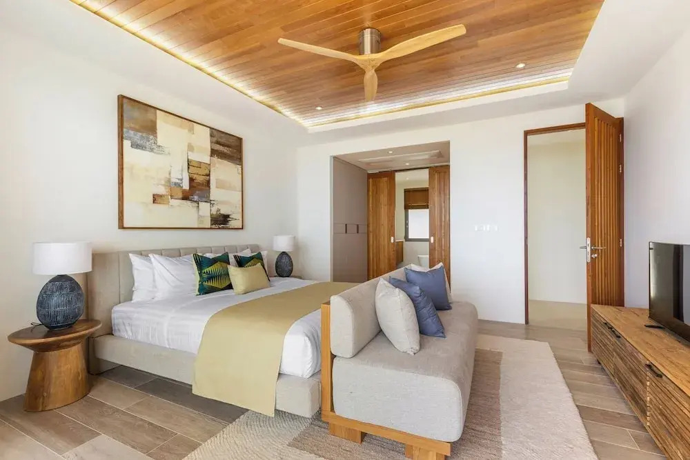 Villa Aroka 4 Bed Sea View - KBR41