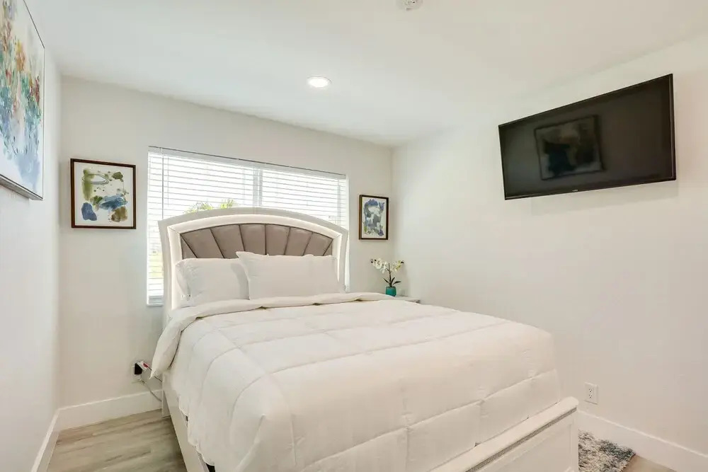 West Palm Beach Vacation Rental ~ 2 Mi to Beach!