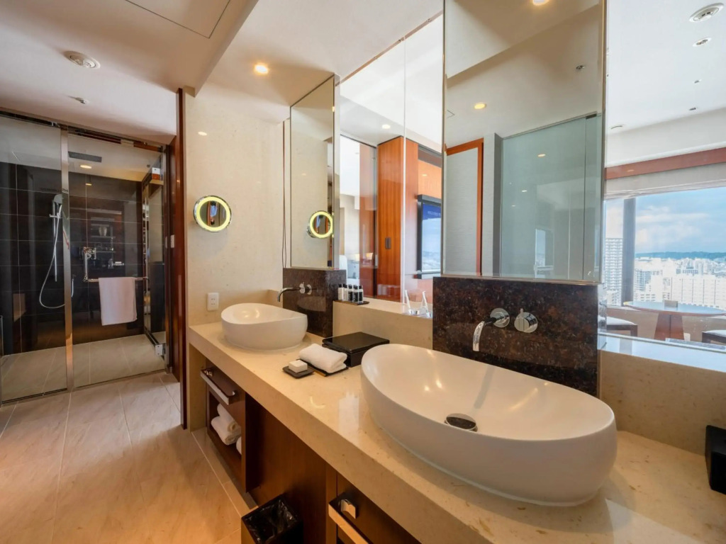 Hyatt Regency Naha, Okinawa