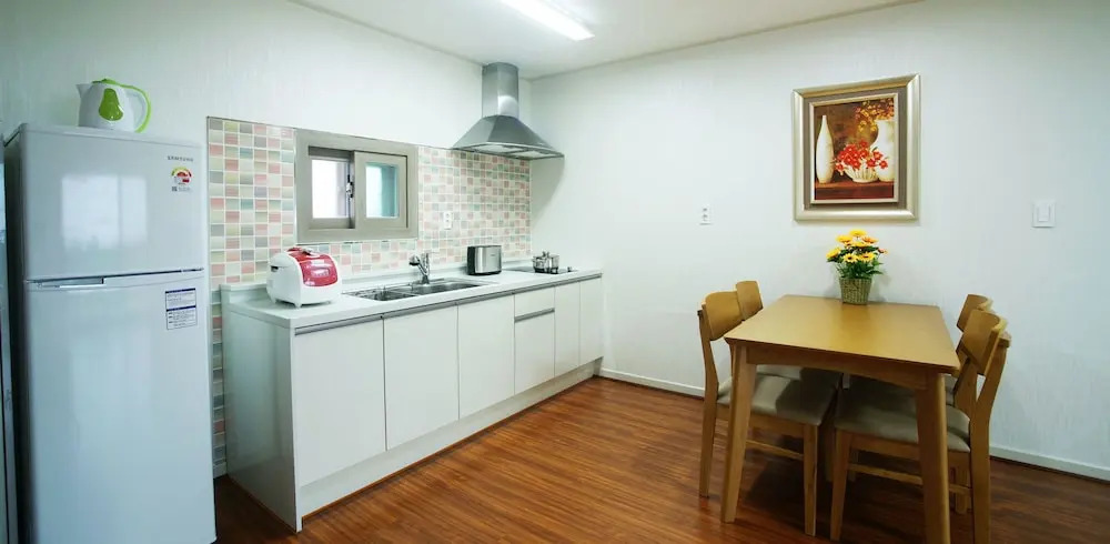 Jeju J Pension