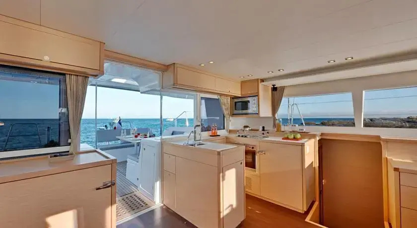 Bliss Boutique Yachting - Ionian