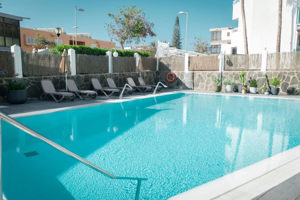 Apartamentos El Palmar