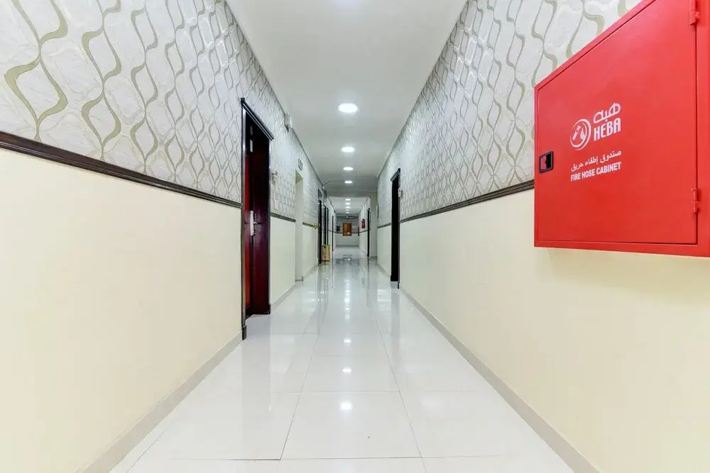 OYO 427 Nujoom Al Sharqia 2