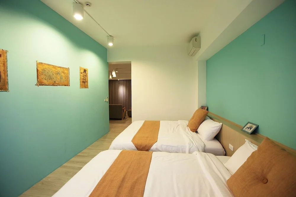 Tide of Happiness Travelodge No.5